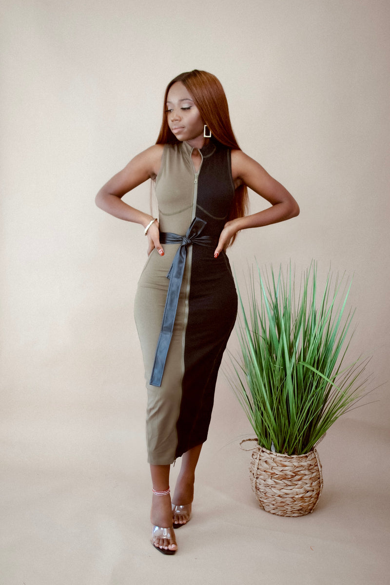 Find your way Sleeveless Midi Dress - Olive Black